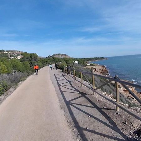 Apartamentos Hotel Puente De Hierro Benicàssim Eksteriør billede