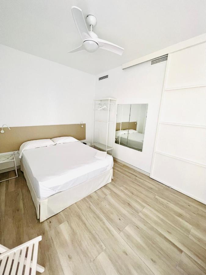 Apartamentos Hotel Puente De Hierro Benicàssim Eksteriør billede