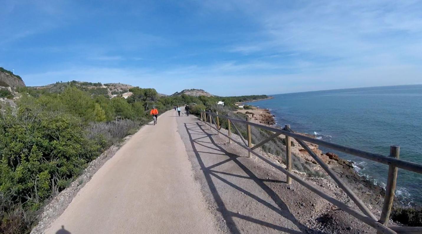 Apartamentos Hotel Puente De Hierro Benicàssim Eksteriør billede
